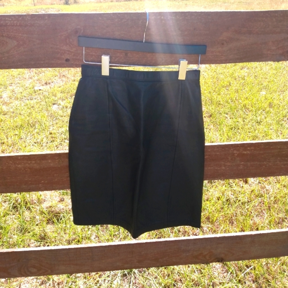 Vintage Black Leather Pencil skirt size 7
